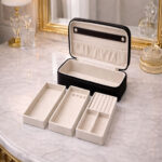 Hanaé Signature 3 Tier vault Midnight Black